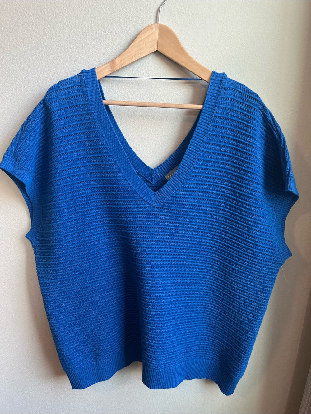 Blue V-Neck Dolman Sleeve Blouse Top Short Sleeve Sweater Preppy NWT - Picture 2 of 7